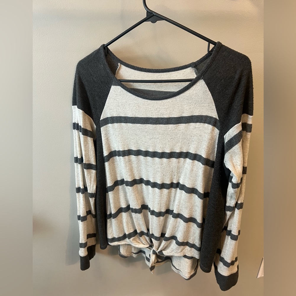 Grey and cream top